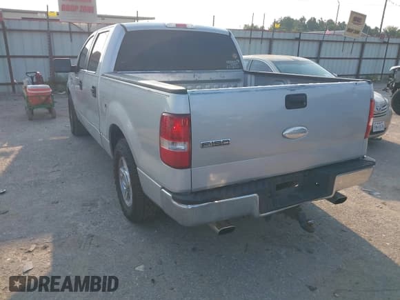 ✅ 2007 Ford F-150 XLT • VIN: 1FTRW12W17KC52724 • Lot: 43239593. Wystawiony na IAAI z przebiegiem 214 523 mil. Bezpłatny archiwum sprzedaży aukcyjnych z USA i szczegółowy raport historii pojazdu na DreamBid. Zdjęcie 3.
