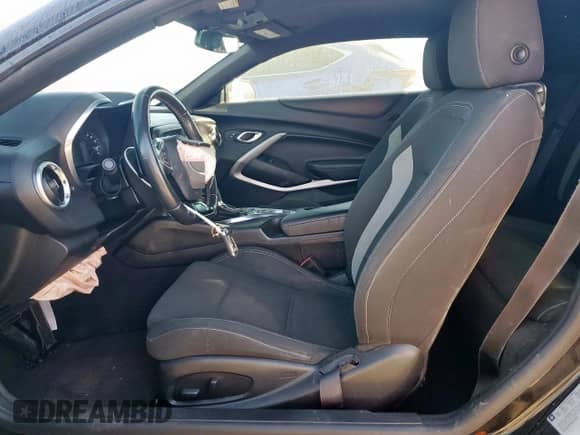 2016 Chevrolet Camaro 1LT с VIN 1G1FB1RX1G0172759, выставлен на аукционе Copart как лот 91121325 с пробегом 131 817 миль миль и Чистый • Clean title. История ставок и продаж доступна на DreamBid. Изображение 7.