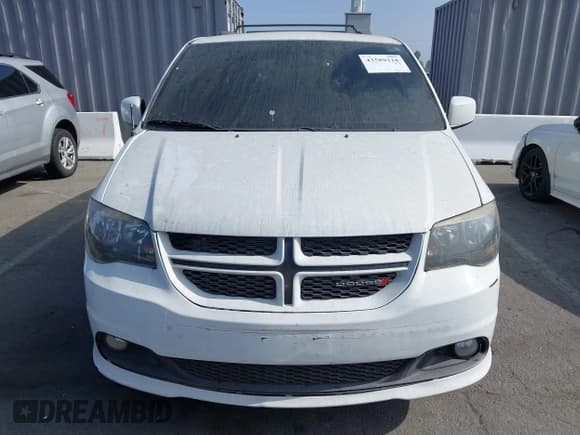✅ 2017 Dodge Grand Caravan GT • VIN: 2C4RDGEG9HR774341 • Lot: 43589218. Wystawiony na IAAI z przebiegiem 188 973 mil. Bezpłatny archiwum sprzedaży aukcyjnych z USA i szczegółowy raport historii pojazdu na DreamBid. Zdjęcie 6.