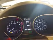 ✅ 2017 Hyundai Santa Fe 2.4L • VIN: 5XYZUDLB4HG402187 • Лот: 43535757. Опубликован ранее на IAAI с пробегом 144 085 миль. Бесплатный доступ к архиву аукционных продаж из США и подробный отчёт об истории автомобиля на DreamBid. Изображение 7.