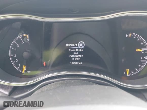 ✅ 2019 Jeep Grand Cherokee Upland • VIN: 1C4RJFAG3KC767765 • Lot: 42513815. Listed on IAAI with 107,917 mi. Free auction sales archive from the USA and detailed vehicle history report at DreamBid. Image 7.