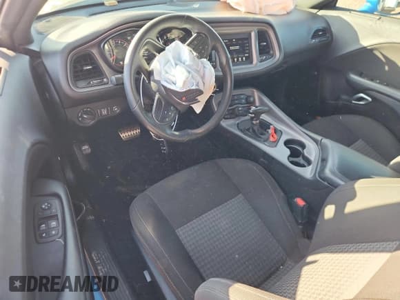 ✅ 2023 Dodge Challenger R/T • VIN: 2C3CDZBT0PH655301 • Lot: 90087085. Wystawiony na Copart z przebiegiem 24 053 mil. Bezpłatny archiwum sprzedaży aukcyjnych z USA i szczegółowy raport historii pojazdu na DreamBid. Zdjęcie 8.