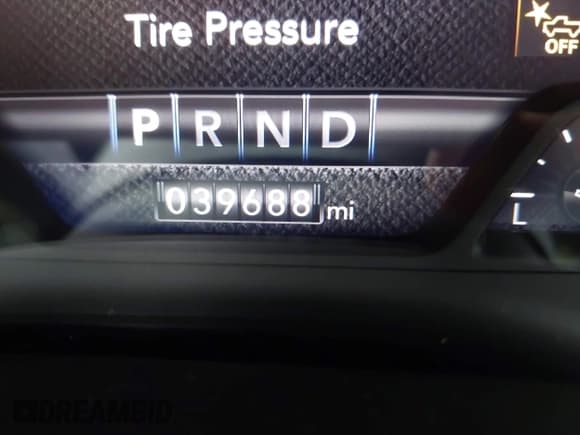 ✅ 2021 Ram 1500 Laramie • VIN: 1C6RREJT1MN709653 • Lot: 41951192. Listed on IAAI with 39,688 mi. Free auction sales archive from the USA and detailed vehicle history report at DreamBid. Image 15.