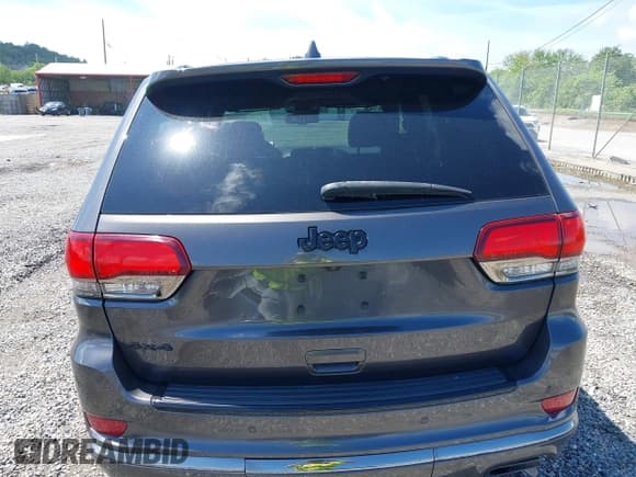 ✅ 2016 Jeep Grand Cherokee Overland • VIN: 1C4RJFCG6GC417485 • Лот: 42210973. Опубликован ранее на IAAI с пробегом 115 612 миль. Бесплатный доступ к архиву аукционных продаж из США и подробный отчёт об истории автомобиля на DreamBid. Изображение 16.