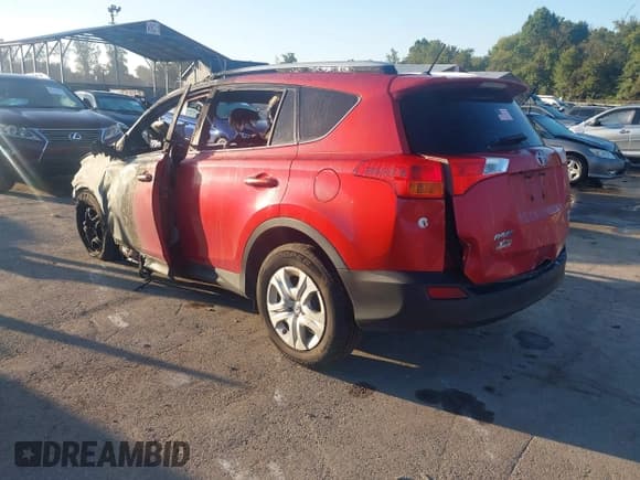 ✅ 2013 Toyota RAV4 LE • VIN: JTMBFREV9D5003908 • Lot: 43361912. Wystawiony na IAAI z przebiegiem Nie podano. Bezpłatny archiwum sprzedaży aukcyjnych z USA i szczegółowy raport historii pojazdu na DreamBid. Zdjęcie 3.
