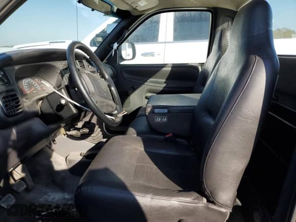 2001 Dodge 1500 with VIN 1B7HC16Y81S154541, listed as a Copart auction lot 76946744 with Not provided miles and Salvage title. Bid and sale history available at DreamBid. Image 7.