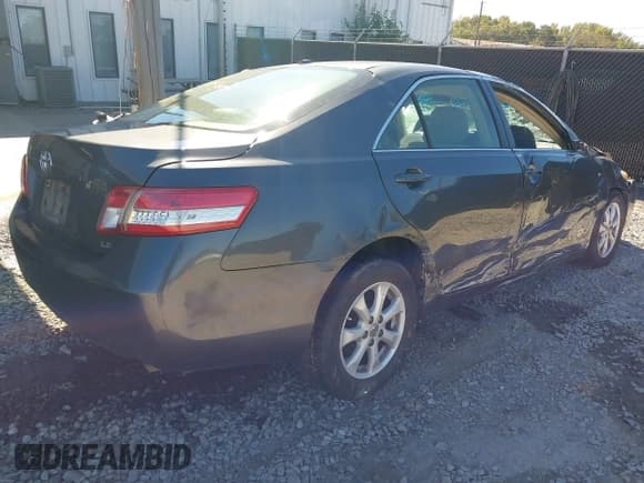 ✅ 2011 Toyota Camry LE • VIN: 4T1BF3EK8BU722746 • Lot: 43452286. Listed on IAAI with Not provided. Free auction sales archive from the USA and detailed vehicle history report at DreamBid. Image 4.