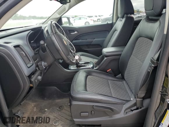 ✅ 2018 Chevrolet Colorado 4WD Z71 • VIN: 1GCGTDEN2J1147255 • Лот: 56698405. Опубликован ранее на Copart с пробегом 105 926 миль. Бесплатный доступ к архиву аукционных продаж из США и подробный отчёт об истории автомобиля на DreamBid. Изображение 7.