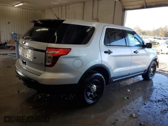 ✅ 2014 Ford Police Interceptor Utility • VIN: 1FM5K8AR1EGC38879 • Lot: 91405975. Wystawiony na Copart z przebiegiem 166 399 mil. Bezpłatny archiwum sprzedaży aukcyjnych z USA i szczegółowy raport historii pojazdu na DreamBid. Zdjęcie 3.