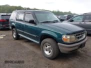 ✅ 1996 Ford Explorer XL • VIN: 1FMDU34X1TUD62605 • Lot: 42727427. Listed on IAAI with 216,058 mi. Free auction sales archive from the USA and detailed vehicle history report at DreamBid. Image 1.