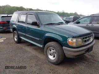 ✅ 1996 Ford Explorer XL • VIN: 1FMDU34X1TUD62605 • Lot: 42727427. Listed on IAAI with 216,058 mi. Free auction sales archive from the USA and detailed vehicle history report at DreamBid. Image 1.
