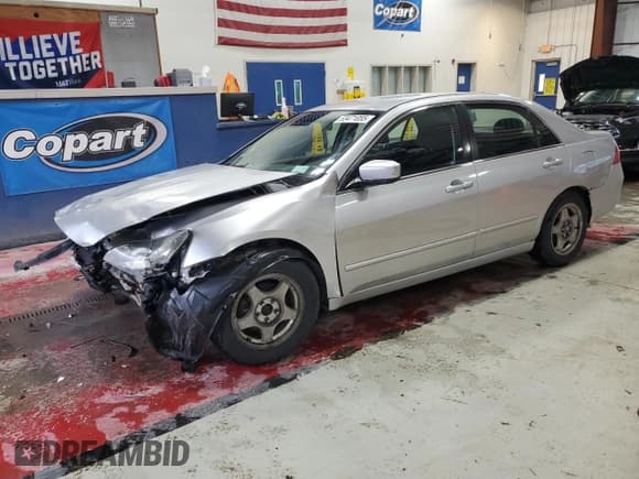 ✅ 2006 Honda Accord LX SE • VIN: 1HGCM55326A166493 • Лот: 53471055. Опубликован ранее на Copart с пробегом 259 786 миль. Бесплатный доступ к архиву аукционных продаж из США и подробный отчёт об истории автомобиля на DreamBid. Изображение 1.