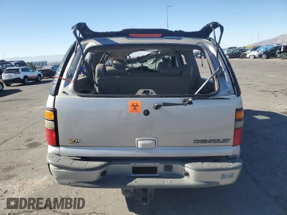 ✅ 2004 Chevrolet Suburban LT • VIN: 3GNFK16T84G138535 • Лот: 42038965. Опубликован ранее на Copart с пробегом Не указан. Бесплатный доступ к архиву аукционных продаж из США и подробный отчёт об истории автомобиля на DreamBid. Изображение 6.