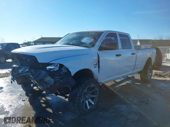 ✅ 2014 Ram 2500 Tradesman • VIN: 3C6TR5HT4EG243352 • Лот: 41405714. Опубликован ранее на IAAI с пробегом 232 346 миль. Бесплатный доступ к архиву аукционных продаж из США и подробный отчёт об истории автомобиля на DreamBid. Изображение 2.