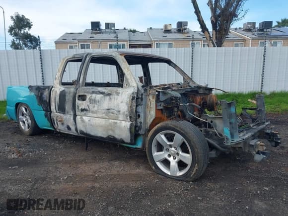 ✅ 2005 Chevrolet Silverado 1500 LT • VIN: 1GCEC19T75Z125340 • Лот: 41192905. Опубликован ранее на IAAI с пробегом Не указан. Бесплатный доступ к архиву аукционных продаж из США и подробный отчёт об истории автомобиля на DreamBid. Изображение 12.