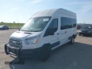 ✅ 2019 Ford Transit Passenger XL • VIN: 1FBAX2XM8KKA05785 • Лот: 43103934. Опубликован ранее на IAAI с пробегом 136 221 миль. Бесплатный доступ к архиву аукционных продаж из США и подробный отчёт об истории автомобиля на DreamBid. Изображение 2.