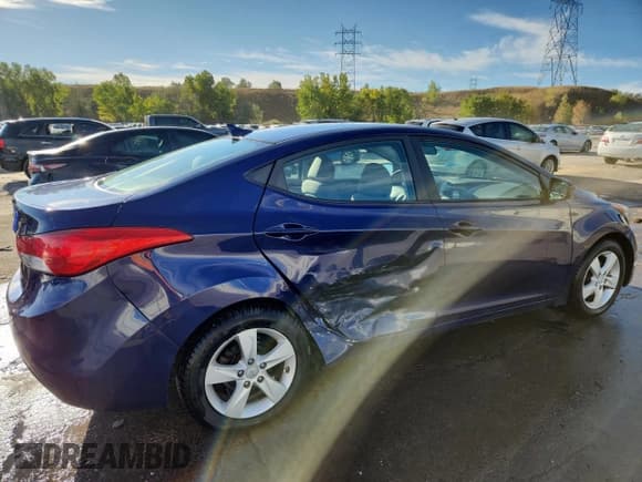 ✅ 2013 Hyundai Elantra GLS • VIN: 5NPDH4AE5DH367285 • Lot: 84281215. Listed on Copart with 134,422 mi. Free auction sales archive from the USA and detailed vehicle history report at DreamBid. Image 3.