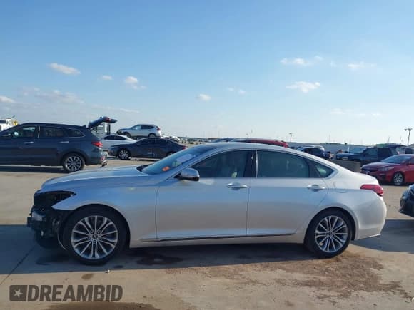 ✅ 2017 Genesis G80 3.8L • VIN: KMHGN4JE1HU178193 • Lot: 43722357. Wystawiony na IAAI z przebiegiem 65 856 mil. Bezpłatny archiwum sprzedaży aukcyjnych z USA i szczegółowy raport historii pojazdu na DreamBid. Zdjęcie 14.