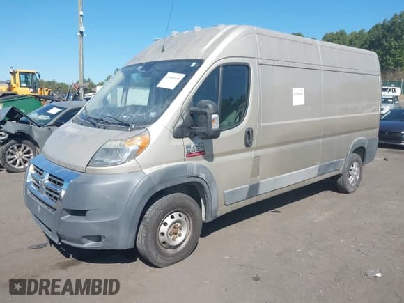 ✅ 2016 Ram ProMaster Cargo • VIN: 3C6TRVDG1GE108059 • Lot: 43180169. Wystawiony na IAAI z przebiegiem 269 094 mil. Bezpłatny archiwum sprzedaży aukcyjnych z USA i szczegółowy raport historii pojazdu na DreamBid. Zdjęcie 17.