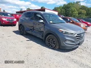 ✅ 2016 Hyundai Tucson SE • VIN: KM8J3CA43GU217071 • Лот: 43122824. Опубликован ранее на IAAI с пробегом 123 631 миль. Бесплатный доступ к архиву аукционных продаж из США и подробный отчёт об истории автомобиля на DreamBid. Изображение 1.