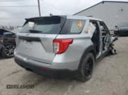 ✅ 2020 Ford Police Interceptor Utility • VIN: 1FM5K8AC7LGA96899 • Lot: 73990634. Wystawiony na Copart z przebiegiem Nie podano. Bezpłatny archiwum sprzedaży aukcyjnych z USA i szczegółowy raport historii pojazdu na DreamBid. Zdjęcie 4.