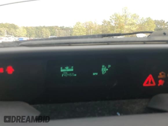 ✅ 2005 Toyota Prius • VIN: JTDKB20UX53003091 • Lot: 82244465. Listed on Copart with 140,455 mi. Free auction sales archive from the USA and detailed vehicle history report at DreamBid. Image 9.