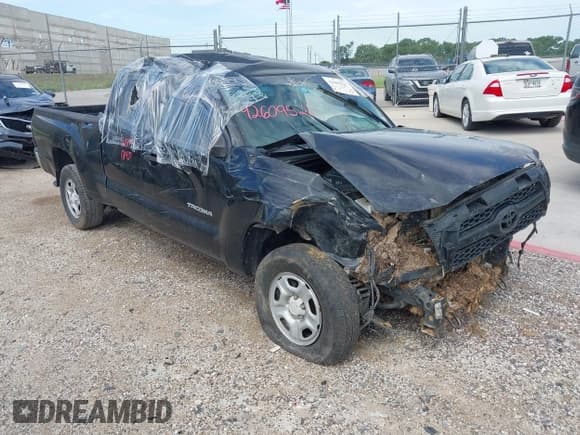 ✅ 2011 Toyota Tacoma • VIN: 5TFTX4CN1BX004365 • Lot: 42609521. Listed on IAAI with 135,817 mi. Free auction sales archive from the USA and detailed vehicle history report at DreamBid. Image 1.