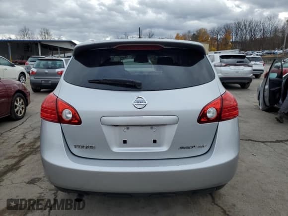 ✅ 2010 Nissan Rogue S • VIN: JN8AS5MV7AW609459 • Lot: 91896895. Wystawiony na Copart z przebiegiem 111 318 mil. Bezpłatny archiwum sprzedaży aukcyjnych z USA i szczegółowy raport historii pojazdu na DreamBid. Zdjęcie 6.