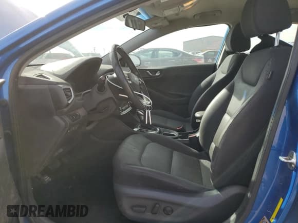 ✅ 2017 Hyundai Ioniq SEL • VIN: KMHC75LC4HU047852 • Lot: 44646775. Wystawiony na Copart z przebiegiem 110 443 mil. Bezpłatny archiwum sprzedaży aukcyjnych z USA i szczegółowy raport historii pojazdu na DreamBid. Zdjęcie 7.