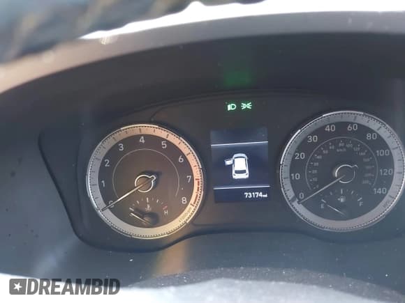 ✅ 2021 Hyundai Venue Denim • VIN: KMHRC8A38MU064092 • Lot: 41443402. Listed on IAAI with 73,174 mi. Free auction sales archive from the USA and detailed vehicle history report at DreamBid. Image 7.