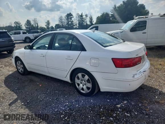 2010 Hyundai Sonata GLS with VIN 5NPET4AC9AH584741, listed as a Copart auction lot 66066405 with 210,514 mi miles and Salvage title. Bid and sale history available at DreamBid. Image 2.