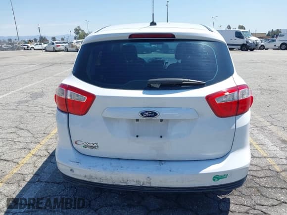 ✅ 2013 Ford C-Max SEL • VIN: 1FADP5CU3DL555298 • Lot: 41980253. Wystawiony na IAAI z przebiegiem 191 811 mil. Bezpłatny archiwum sprzedaży aukcyjnych z USA i szczegółowy raport historii pojazdu na DreamBid. Zdjęcie 16.