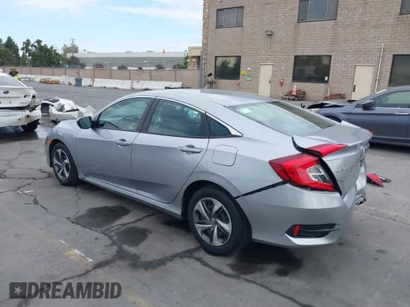 ✅ 2020 Honda Civic LX • VIN: 2HGFC2F69LH531336 • Лот: 43259037. Опубликован ранее на IAAI с пробегом 24 669 миль. Бесплатный доступ к архиву аукционных продаж из США и подробный отчёт об истории автомобиля на DreamBid. Изображение 3.