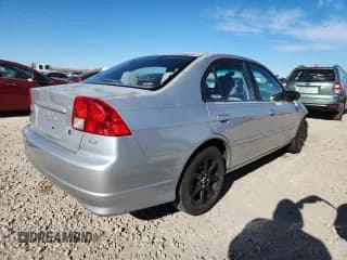 ✅ 2005 Honda Civic LX • VIN: JHMES16595S003854 • Lot: 89915535. Listed on Copart with 247,123 mi. Free auction sales archive from the USA and detailed vehicle history report at DreamBid. Image 3.