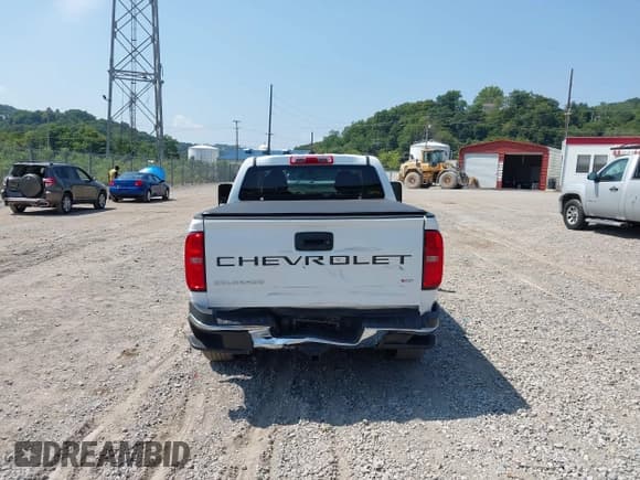 ✅ 2022 Chevrolet Colorado 4WD Work Truck • VIN: 1GCGTBEN3N1308741 • Lot: 43003988. Listed on IAAI with 40,384 mi. Free auction sales archive from the USA and detailed vehicle history report at DreamBid. Image 16.