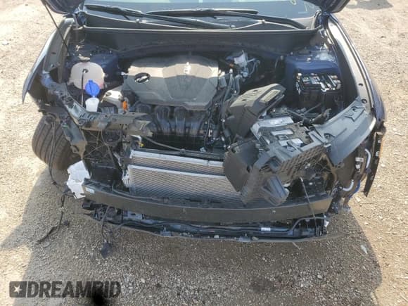 ✅ 2025 Hyundai Tucson Limited • VIN: 5NMJECDE9SH457518 • Лот: 69124005. Опубликован ранее на Copart с пробегом 5 829 миль. Бесплатный доступ к архиву аукционных продаж из США и подробный отчёт об истории автомобиля на DreamBid. Изображение 11.