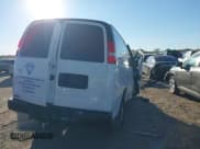 ✅ 2021 Chevrolet Express Cargo • VIN: 1GCWGAFP2M1197432 • Lot: 43585486. Wystawiony na IAAI z przebiegiem Nie podano. Bezpłatny archiwum sprzedaży aukcyjnych z USA i szczegółowy raport historii pojazdu na DreamBid. Zdjęcie 4.