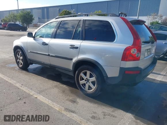 ✅ 2003 Volvo XC90 Twin • VIN: YV1CZ91H331003625 • Лот: 43733068. Опубликован ранее на IAAI с пробегом 133 132 миль. Бесплатный доступ к архиву аукционных продаж из США и подробный отчёт об истории автомобиля на DreamBid. Изображение 3.