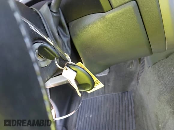 ✅ 2005 GMC Canyon 1SE SLE Z71 • VIN: 1GTDS136358126539 • Lot: 41652022. Wystawiony na IAAI z przebiegiem 295 887 mil. Bezpłatny archiwum sprzedaży aukcyjnych z USA i szczegółowy raport historii pojazdu na DreamBid. Zdjęcie 11.