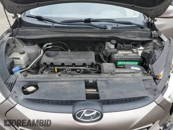 ✅ 2011 Hyundai Tucson GLS • VIN: KM8JU3AC7BU171936 • Лот: 82522355. Опубликован ранее на Copart с пробегом 327 309 миль. Бесплатный доступ к архиву аукционных продаж из США и подробный отчёт об истории автомобиля на DreamBid. Изображение 12.