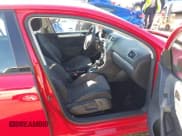 ✅ 2010 Volkswagen Golf • VIN: WVWDB7AJ7AW406433 • Лот: 41651939. Опубликован ранее на IAAI с пробегом 111 286 миль. Бесплатный доступ к архиву аукционных продаж из США и подробный отчёт об истории автомобиля на DreamBid. Изображение 5.