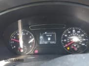 ✅ 2018 Kia Sorento LX • VIN: 5XYPGDA35JG410203 • Lot: 43669967. Wystawiony na IAAI z przebiegiem 91 075 mil. Bezpłatny archiwum sprzedaży aukcyjnych z USA i szczegółowy raport historii pojazdu na DreamBid. Zdjęcie 7.