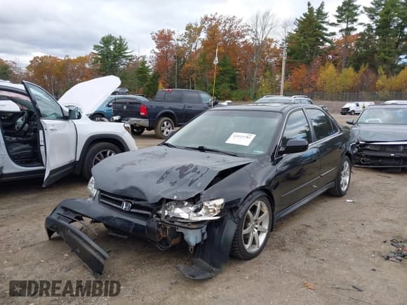 ✅ 2002 Honda Accord SE • VIN: JHMCG668X2C008681 • Лот: 43512781. Опубликован ранее на IAAI с пробегом 111 313 миль. Бесплатный доступ к архиву аукционных продаж из США и подробный отчёт об истории автомобиля на DreamBid. Изображение 2.