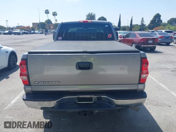 ✅ 2006 Chevrolet Silverado 2500HD LT2 • VIN: 1GCHK29U16E159510 • Лот: 42169394. Опубликован ранее на IAAI с пробегом 117 504 миль. Бесплатный доступ к архиву аукционных продаж из США и подробный отчёт об истории автомобиля на DreamBid. Изображение 16.