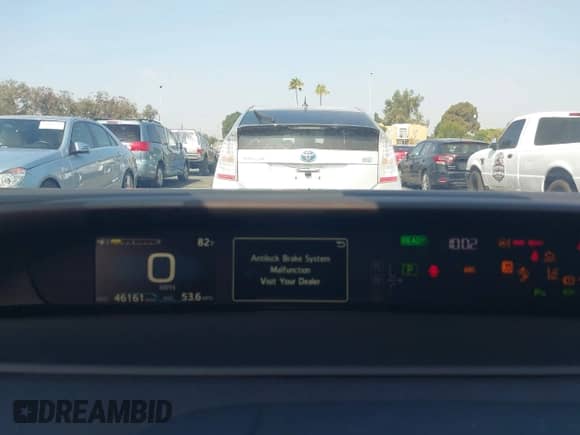 2022 Toyota Prius L Eco z VIN JTDKAMFU8N3173343, wystawiony jako IAAI lot #43008600 z przebiegiem 46 161 mil mil oraz . Historia ofert i sprzedaży dostępna na DreamBid. Obrazek 7.