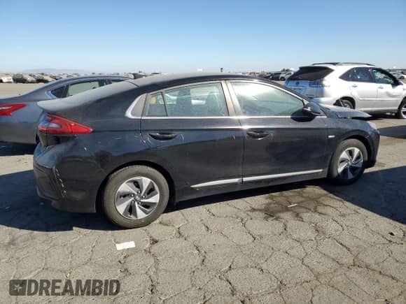 2018 Hyundai Ioniq SEL с VIN KMHC75LC3JU060839, выставлен на аукционе Copart как лот 74549714 с пробегом 150 723 миль миль и Списание • Salvage title. История ставок и продаж доступна на DreamBid. Изображение 3.