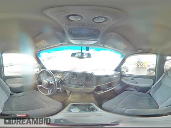 ✅ 2002 Chevrolet Suburban LS • VIN: 1GNFK16Z82J229675 • Lot: 50188135. Listed on Copart with Not provided. Free auction sales archive from the USA and detailed vehicle history report at DreamBid. Image 13.