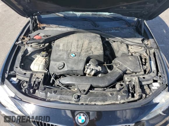 ✅ 2014 BMW 4 Series 435i • VIN: WBA3R1C5XEK192682 • Lot: 71275135. Listed on Copart with 134,675 mi. Free auction sales archive from the USA and detailed vehicle history report at DreamBid. Image 11.