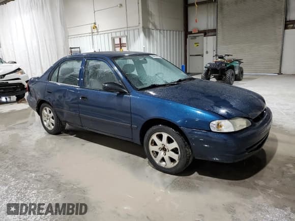 ✅ 2001 Chevrolet Prizm • VIN: 1Y1SK52841Z425300 • Lot: 84614435. Listed on Copart with 171,129 mi. Free auction sales archive from the USA and detailed vehicle history report at DreamBid. Image 4.