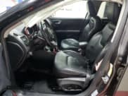 ✅ 2017 Jeep Compass Trailhawk • VIN: 3C4NJDDB0HT641363 • Lot: 90610445. Wystawiony na Copart z przebiegiem 110 141 mil. Bezpłatny archiwum sprzedaży aukcyjnych z USA i szczegółowy raport historii pojazdu na DreamBid. Zdjęcie 7.